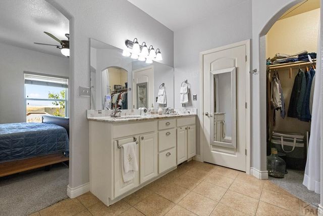 1507 Lynn Meadows Dr, Pueblo, CO 81005