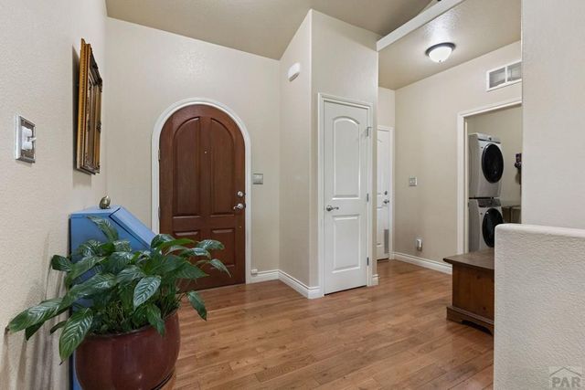 1507 Lynn Meadows Dr, Pueblo, CO 81005