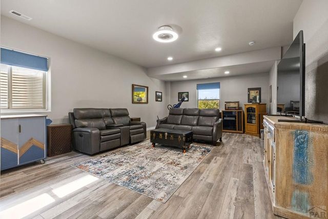 1507 Lynn Meadows Dr, Pueblo, CO 81005