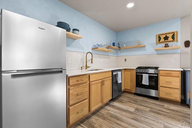 1507 Lynn Meadows Dr, Pueblo, CO 81005