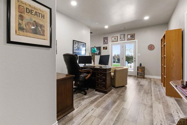 1507 Lynn Meadows Dr, Pueblo, CO 81005