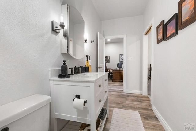 1507 Lynn Meadows Dr, Pueblo, CO 81005