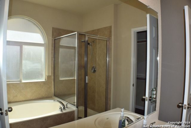 23115 Cardigan Chase, San Antonio, TX 78260