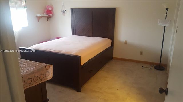 5750 NW 64th Ave 303, Tamarac, FL 33319