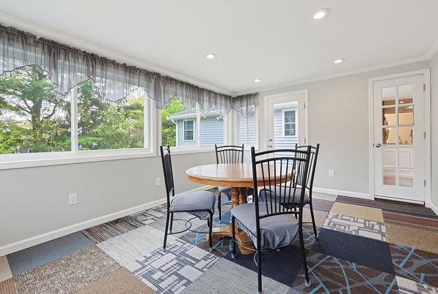 11 Malvern Rd, Norwood, MA 02062