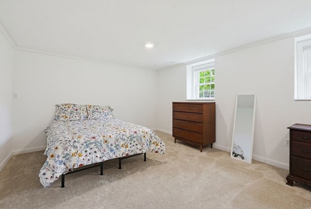 11 Malvern Rd, Norwood, MA 02062