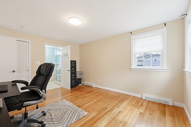 11 Malvern Rd, Norwood, MA 02062