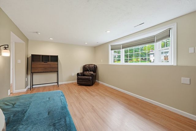 11 Malvern Rd, Norwood, MA 02062