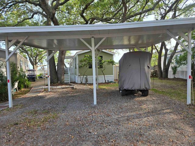 350 Ocean Breeze Dr., Garden City Beach, SC 29576