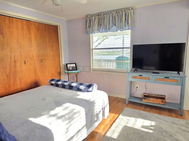 350 Ocean Breeze Dr., Garden City Beach, SC 29576