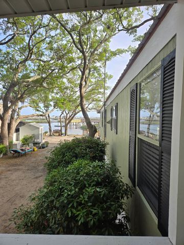 350 Ocean Breeze Dr., Garden City Beach, SC 29576