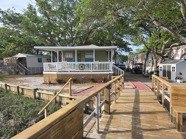 350 Ocean Breeze Dr., Garden City Beach, SC 29576