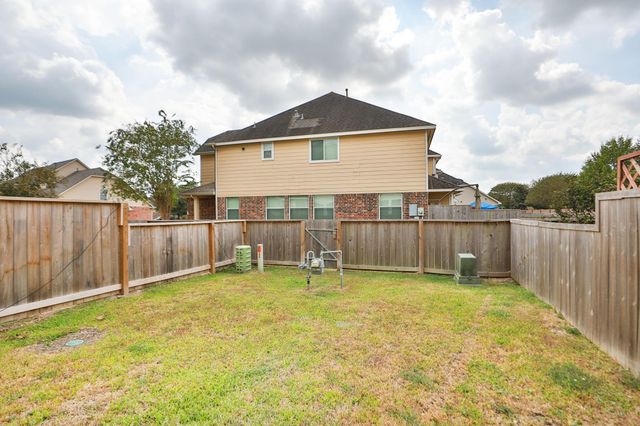 1606 Grable Cove Lane, Spring, TX 77379