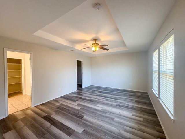 2357 Clairborne Drive, Fort Worth, TX 76177