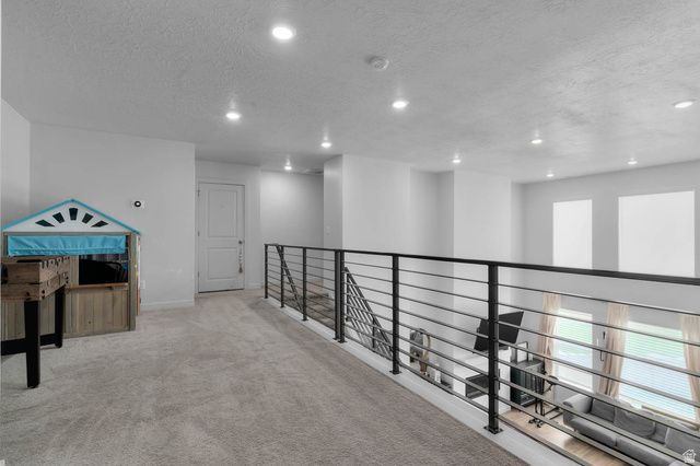 1581 W BRUSHLINE LN, South Jordan, UT 84095