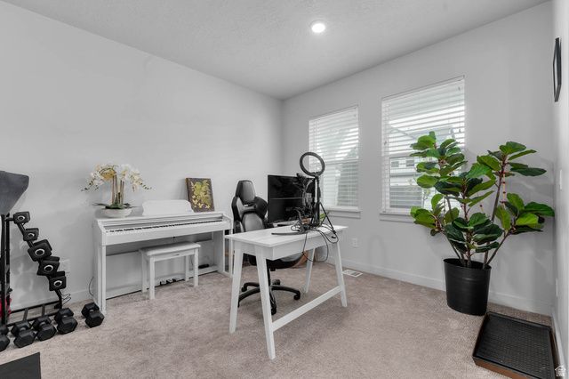 1581 W BRUSHLINE LN, South Jordan, UT 84095