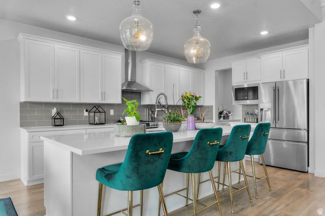 1581 W BRUSHLINE LN, South Jordan, UT 84095