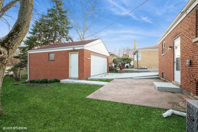 270 W 10th Street, Chicago Heights, IL 60411