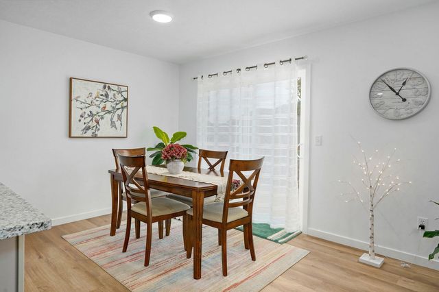 1166 South Broadview Avenue, Springfield, MO 65802