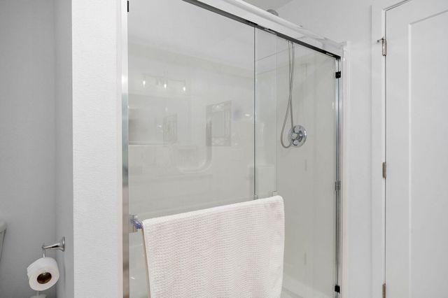 1166 South Broadview Avenue, Springfield, MO 65802