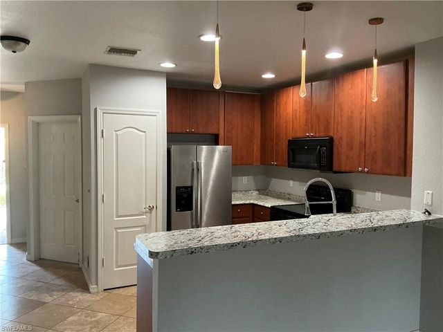 8667 Athena CT, Lehigh Acres, FL 33971