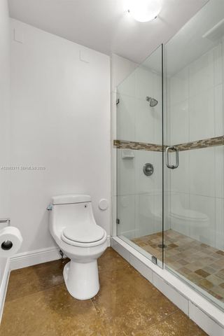 5160 NW 112th Court, Doral, FL 33178