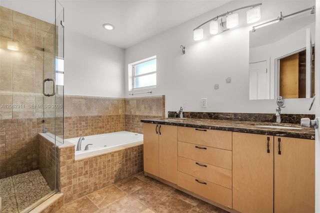 5160 NW 112th Court, Doral, FL 33178
