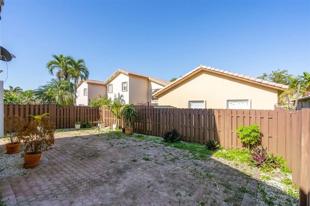 5160 NW 112th Court, Doral, FL 33178