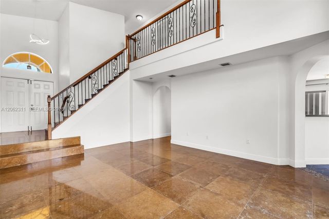 5160 NW 112th Court, Doral, FL 33178