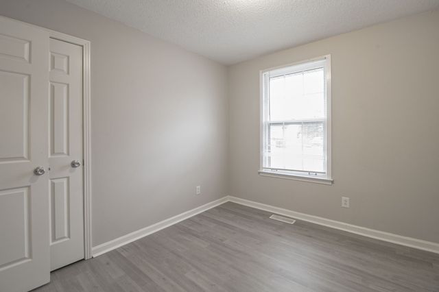 408 Beasley Drive, Clarksville, TN 37042