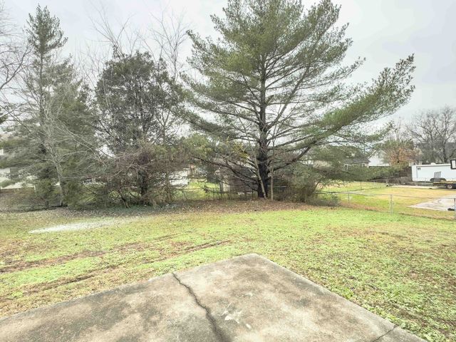 408 Beasley Drive, Clarksville, TN 37042