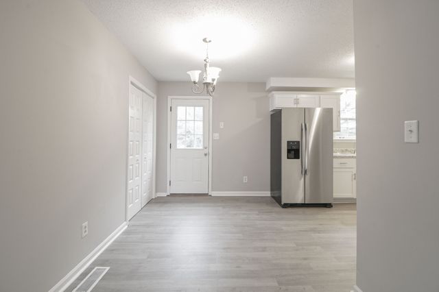 408 Beasley Drive, Clarksville, TN 37042