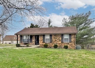 408 Beasley Drive, Clarksville, TN 37042