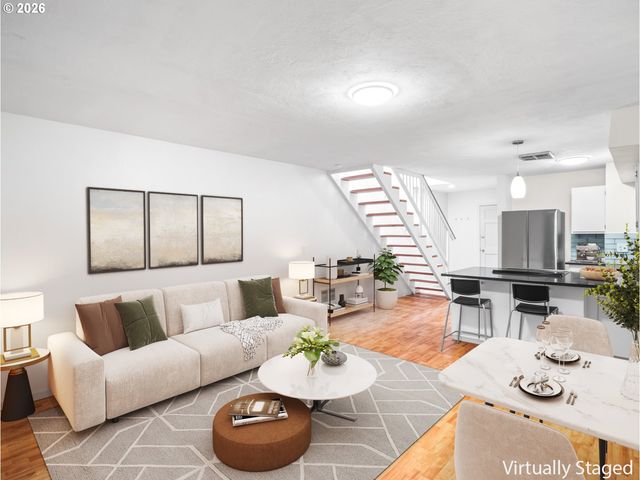 5250 Sw 42ND Ave, Portland, OR 97221