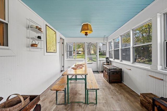 13 Blackstone St, Mendon, MA 01756