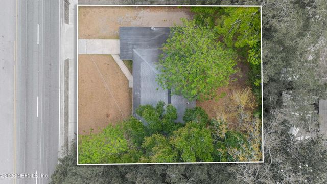 6818 MERRILL Road, Jacksonville, FL 32277