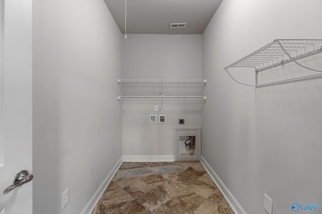 47 Moore Farm Circle NW, Huntsville, AL 35806