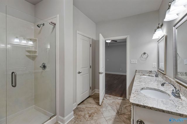 47 Moore Farm Circle NW, Huntsville, AL 35806