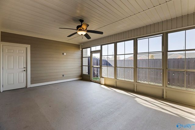 47 Moore Farm Circle NW, Huntsville, AL 35806