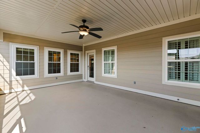 47 Moore Farm Circle NW, Huntsville, AL 35806