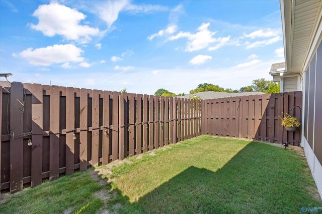 47 Moore Farm Circle NW, Huntsville, AL 35806