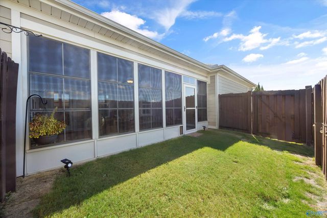 47 Moore Farm Circle NW, Huntsville, AL 35806