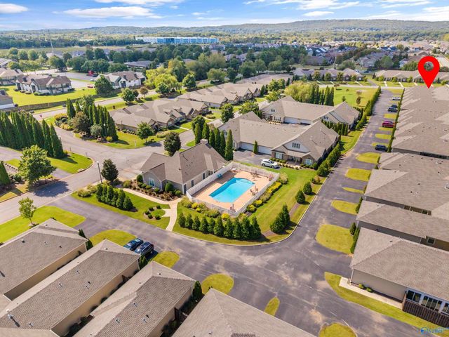 47 Moore Farm Circle NW, Huntsville, AL 35806