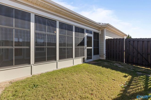 47 Moore Farm Circle NW, Huntsville, AL 35806