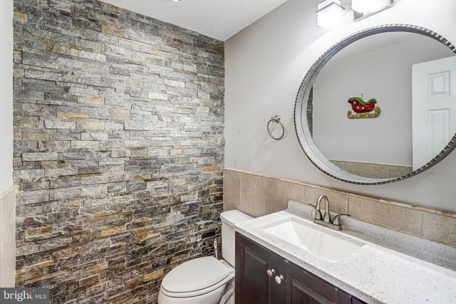 14333 BIRCHDALE AVE, Woodbridge, VA 22193