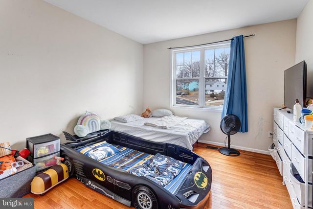 14333 BIRCHDALE AVE, Woodbridge, VA 22193