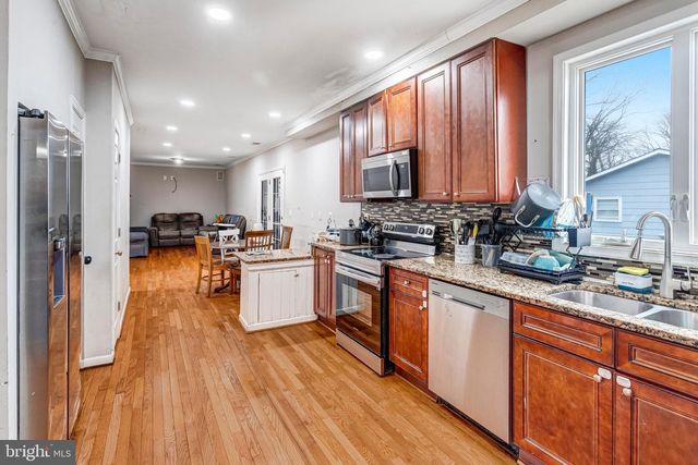 14333 BIRCHDALE AVE, Woodbridge, VA 22193