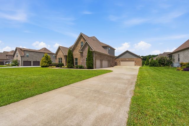 190 Beverly Randolph Dr, Murfreesboro, TN 37129