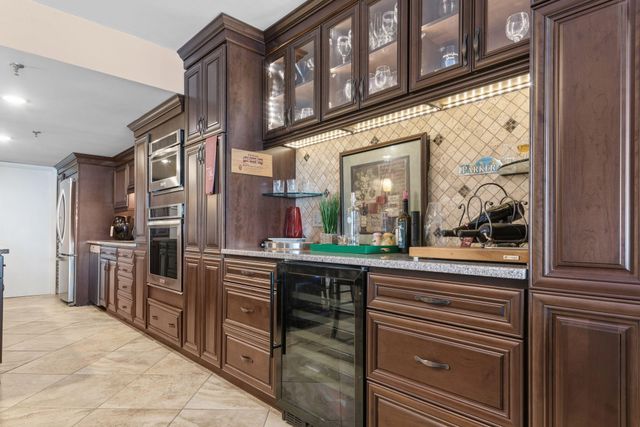 554 Coral Court 505, Fort Walton Beach, FL 32548