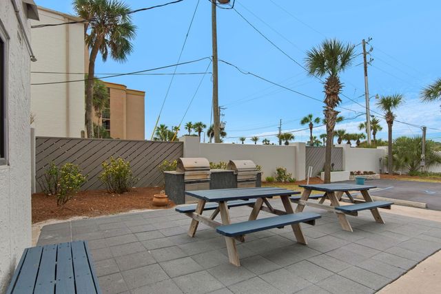 554 Coral Court 505, Fort Walton Beach, FL 32548